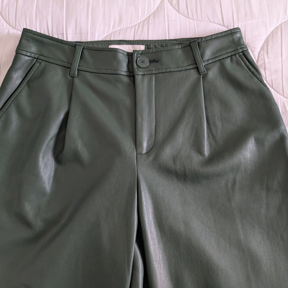 Anthropologie Crop Pants Women's Size 6 Forest Green Culottes Soft Faux Leather - Picture 5 of 13